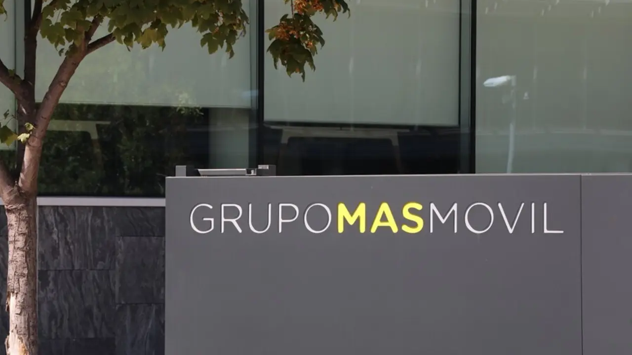 Archivo - Fachada de la empresa Grupo Mas Movil ubicada en Madrid