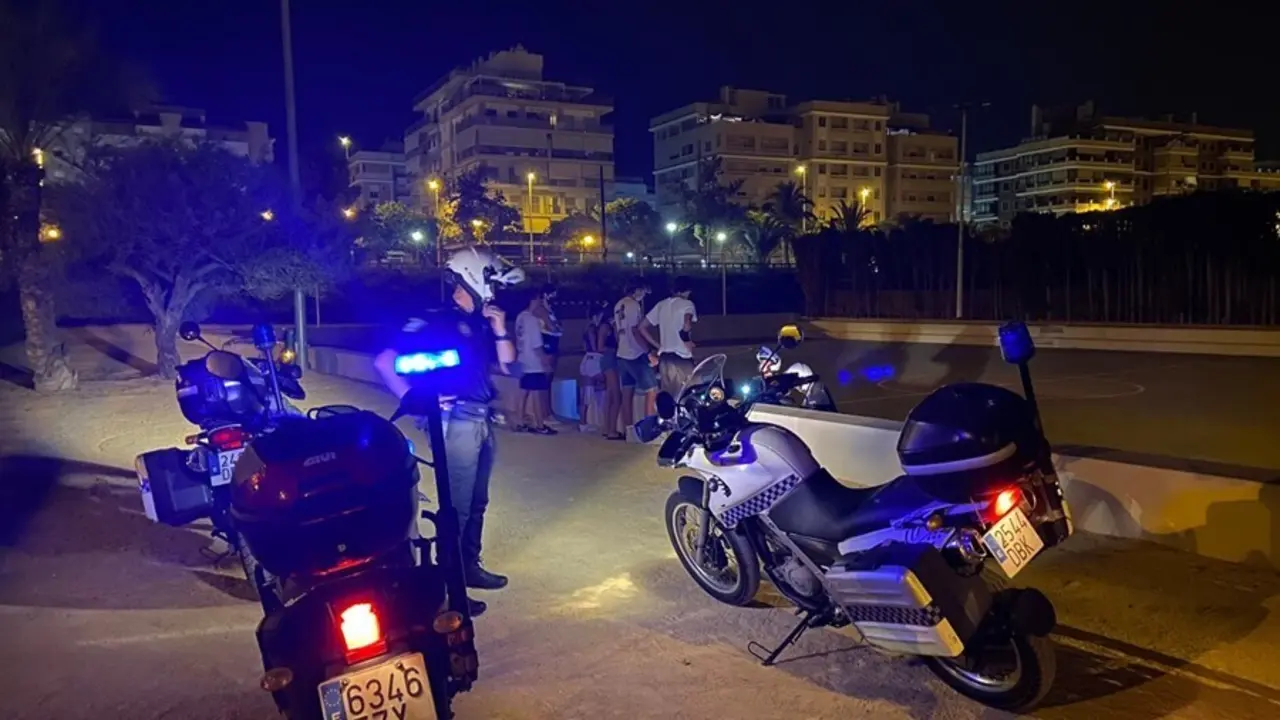 Dispositivo policial durante la Nit de l'Alb&agrave; de Elche