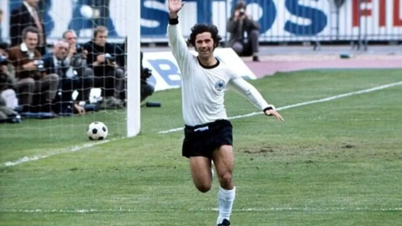Gerd M&uuml;ller, apodado "El Bombardero" o "Torpedo".