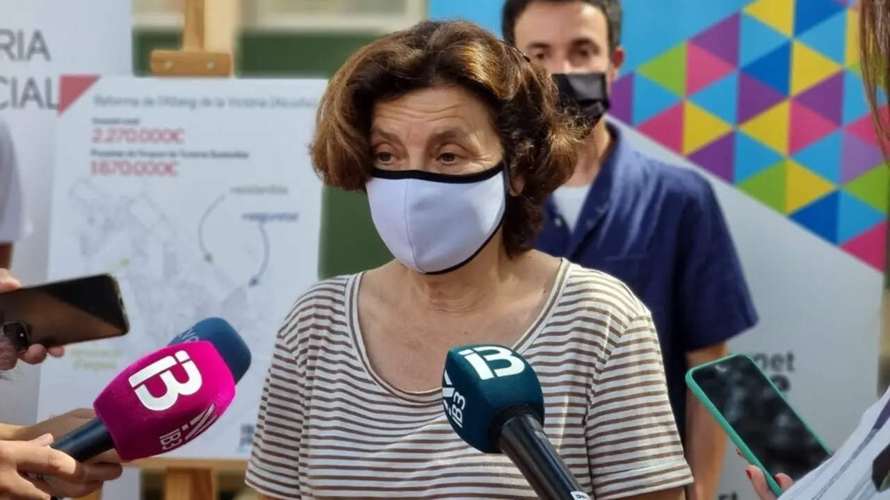 La consellera de Asuntos Sociales, Fina Santiago