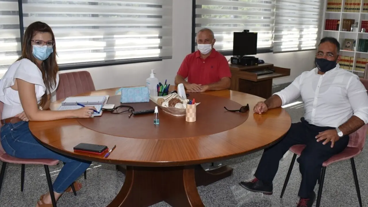 Reuni&oacute;n delegada del Gobierno en Melilla con Minusval