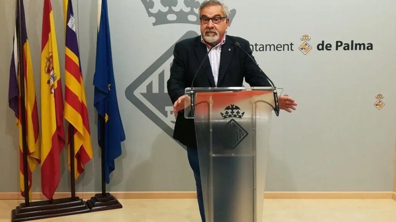 Archivo - Josep Llu&iacute;s Bauz&agrave;, en una imagen de 2017 ejerciendo entonces como portavoz de Cs en Cort.