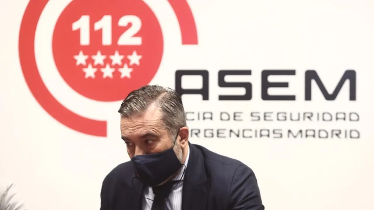 Archivo - El consejero de Justicia, Interior y V&iacute;ctimas de la Comunidad, Enrique L&oacute;pez
