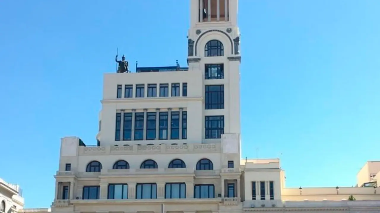 El C&iacute;rculo de Bellas Artes de Madrid inaugura su nueva fachada