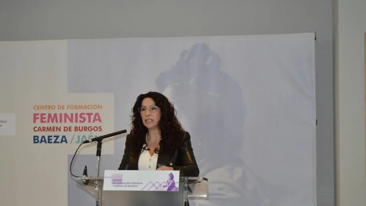 Archivo - La consejera de Igualdad, Pol&iacute;ticas Sociales y Conciliaci&oacute;n, Roc&iacute;o Ruiz/Archivo