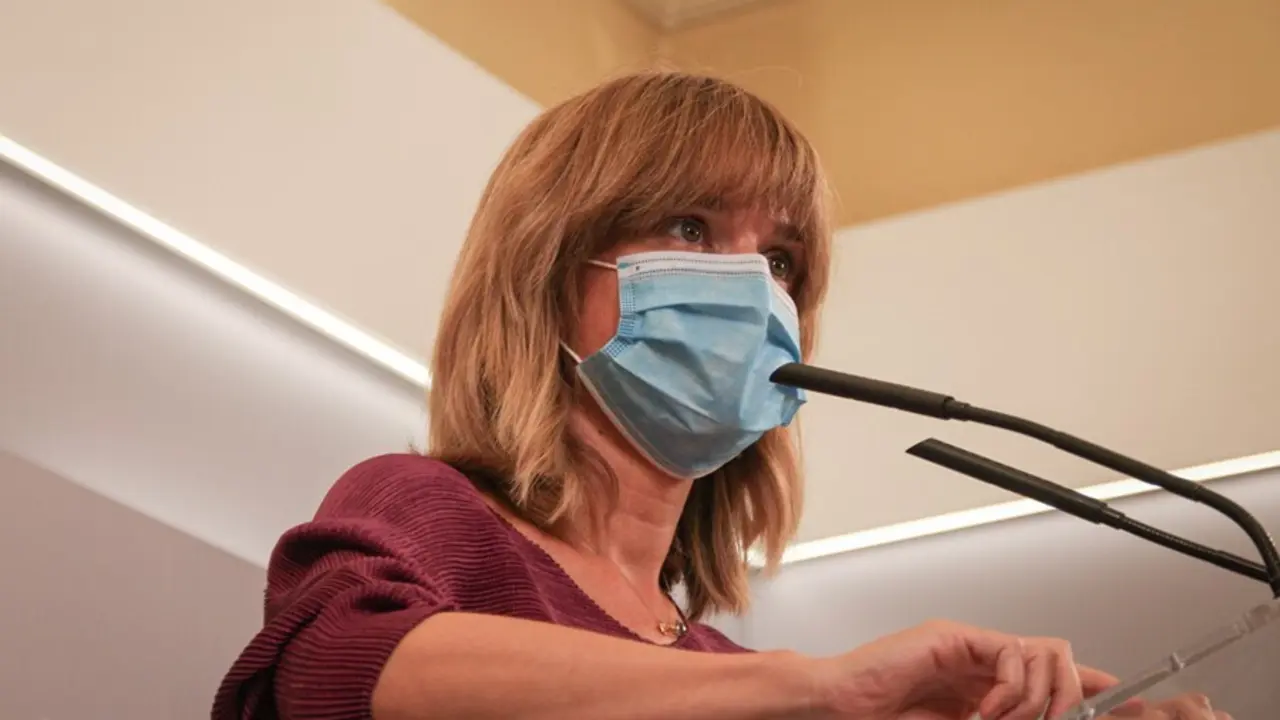 La ministra de Educaci&oacute;n y Formaci&oacute;n Profesional, Pilar Alegr&iacute;a, comparece en rueda de prensa, tras presidir la Conferencia Sectorial de Educaci&oacute;n ante el inicio del pr&oacute;ximo curso 2021-2022, en la sede ministerial, a 25 de agosto de 2021, en Madrid (Espa&ntilde;