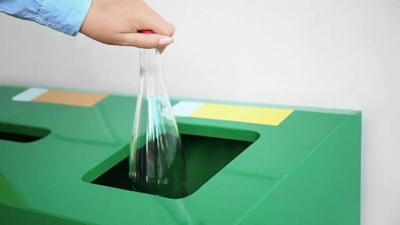 Archivo - Imagen de archivo del Proyecto 'TikTok por el Reciclaje' de la JCCM. 