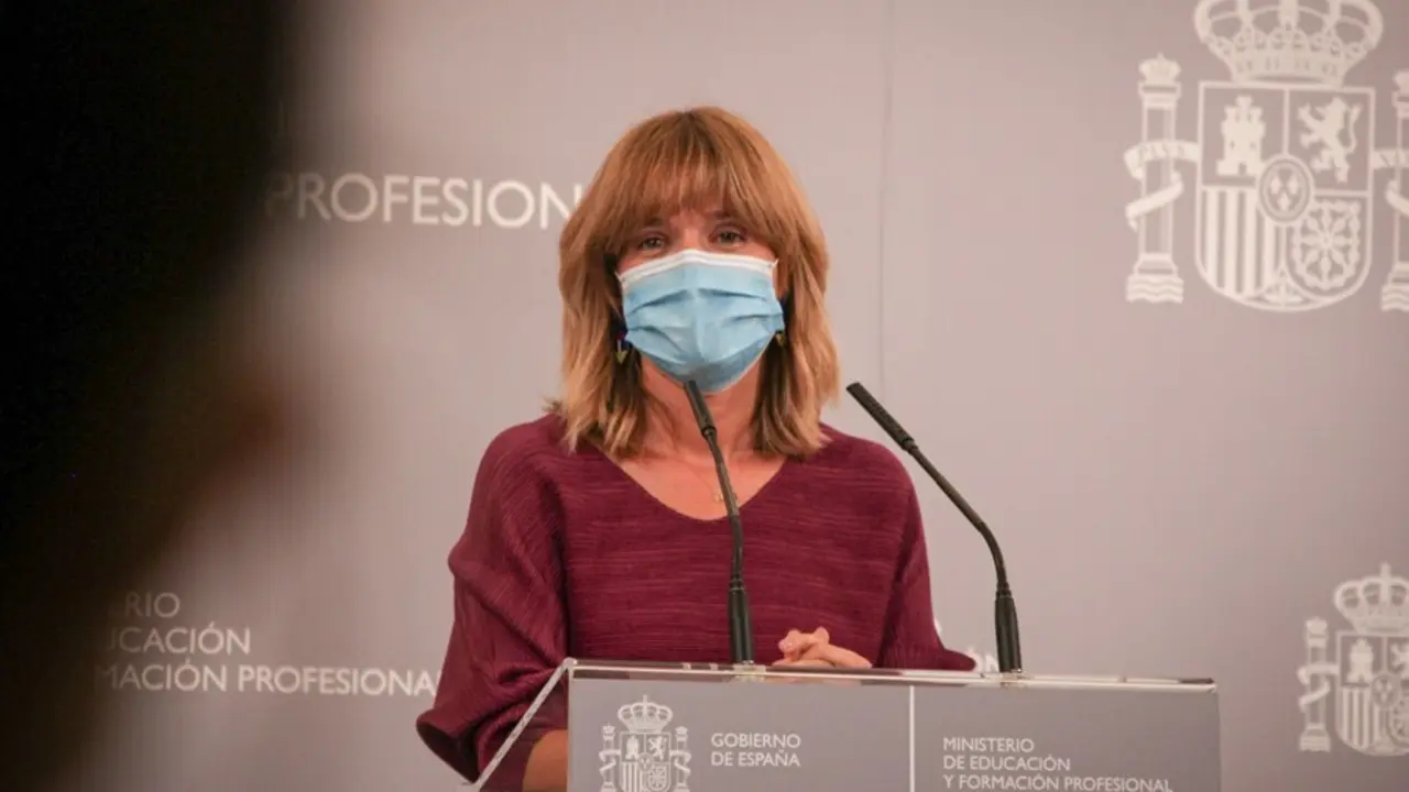 La ministra de Educaci&oacute;n y Formaci&oacute;n Profesional, Pilar Alegr&iacute;a, en la rueda de prensa tras presidir la Conferencia Sectorial de Educaci&oacute;n del 25 de agosto de 2021