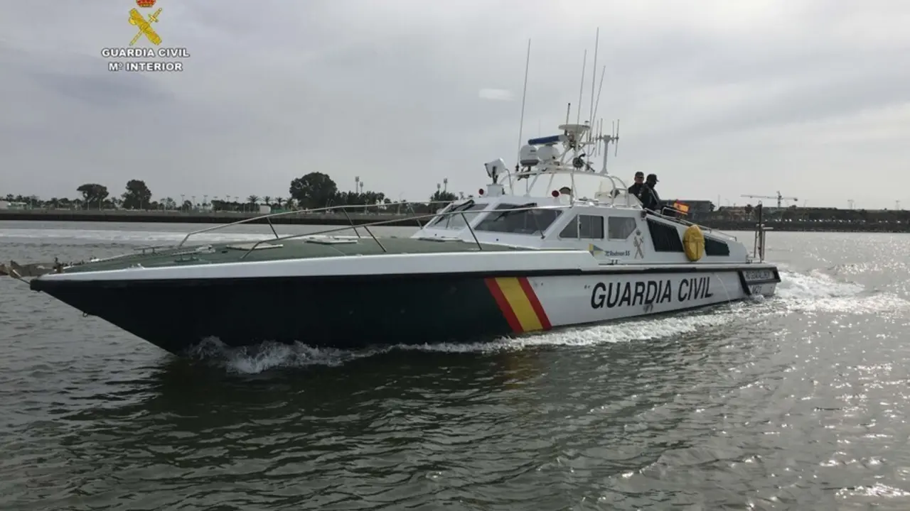 Archivo - Embarcaci&oacute;n de la Guardia Civil de Huelva en una imagen de archivo.