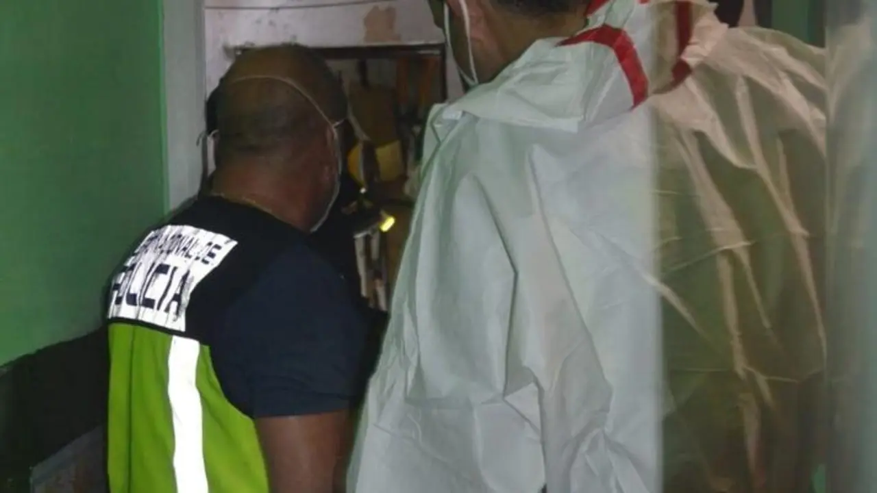 La Polic&iacute;a Nacional interviene en el lugar del cad&aacute;ver de Mar&iacute;a Isabel de la Rosa C&oacute;zar