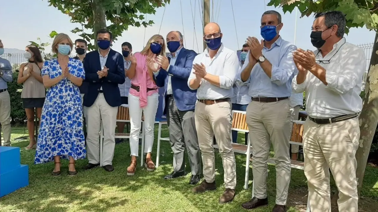 La vicesecretaria nacional de Organizaci&oacute;n del PP, Ana Beltr&aacute;n, durante su visita a Algeciras.