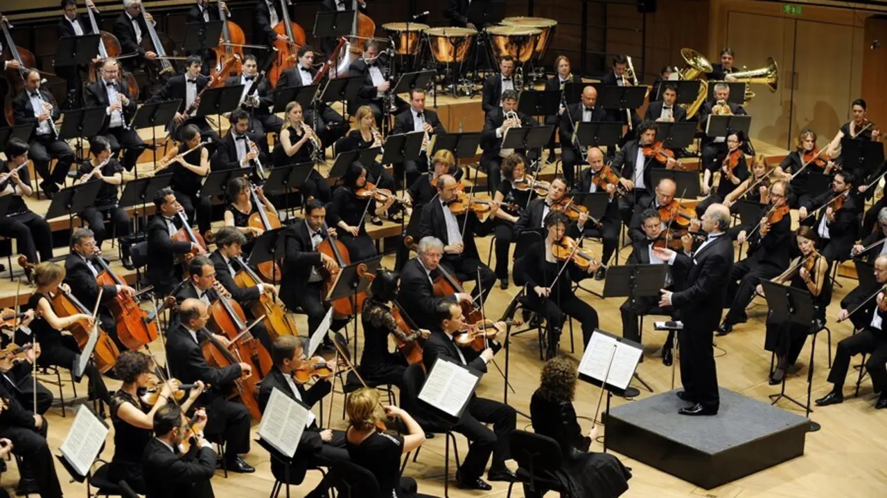 Archivo - Uchida, Mutter, Kavakos, las orquestas de Espa&ntilde;a y Budapest, y Akamus, en la recta final del FIS
