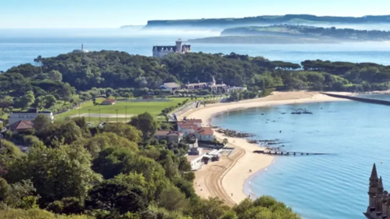 Vista de la bah&iacute;a de Santander. / ALERTA