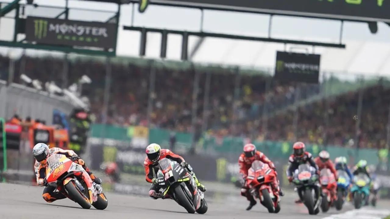 Pol Espargar&oacute;, Gran Breta&ntilde;a