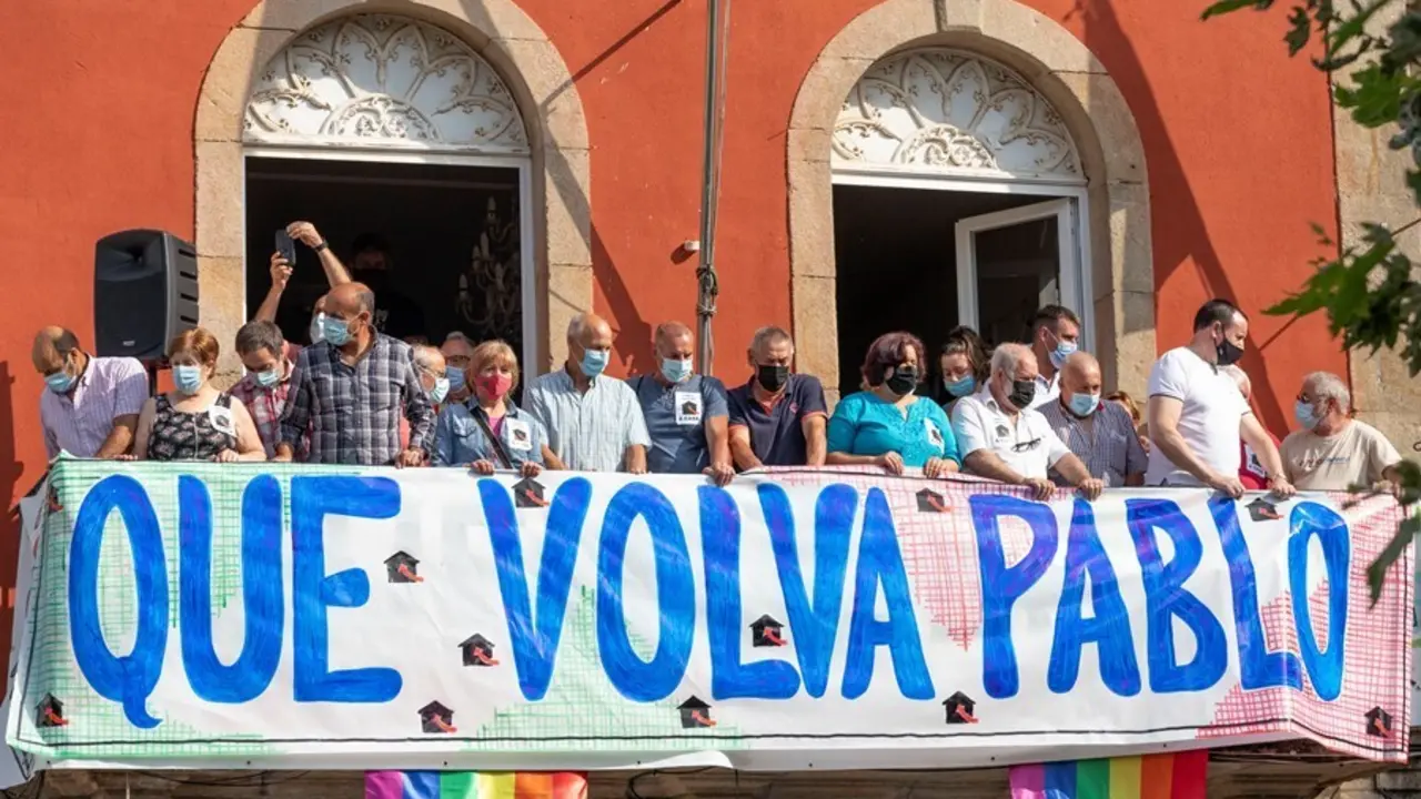 Concentraci&oacute;n para reclamar la repatriaci&oacute;n de Pablo Costas, marinero gallego detenido en septiembre de 2020 en Yemen, bajo una acusaci&oacute;n de pesca ilegal promovida por las autoridades australianas.
