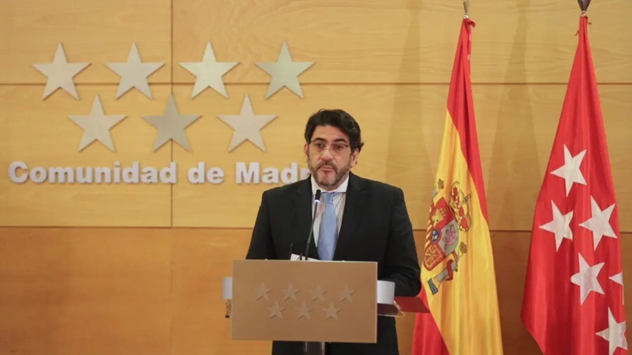 Archivo - El consejero en funciones de Vivienda y Administraci&oacute;n Local en la Comunidad de Madrid, David P&eacute;rez. Archivo.