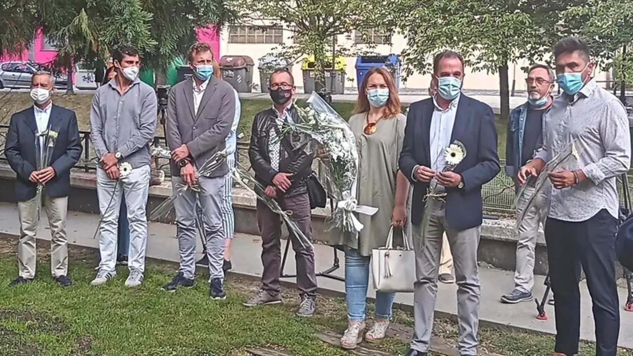 Homenaje a Manuel Indiano