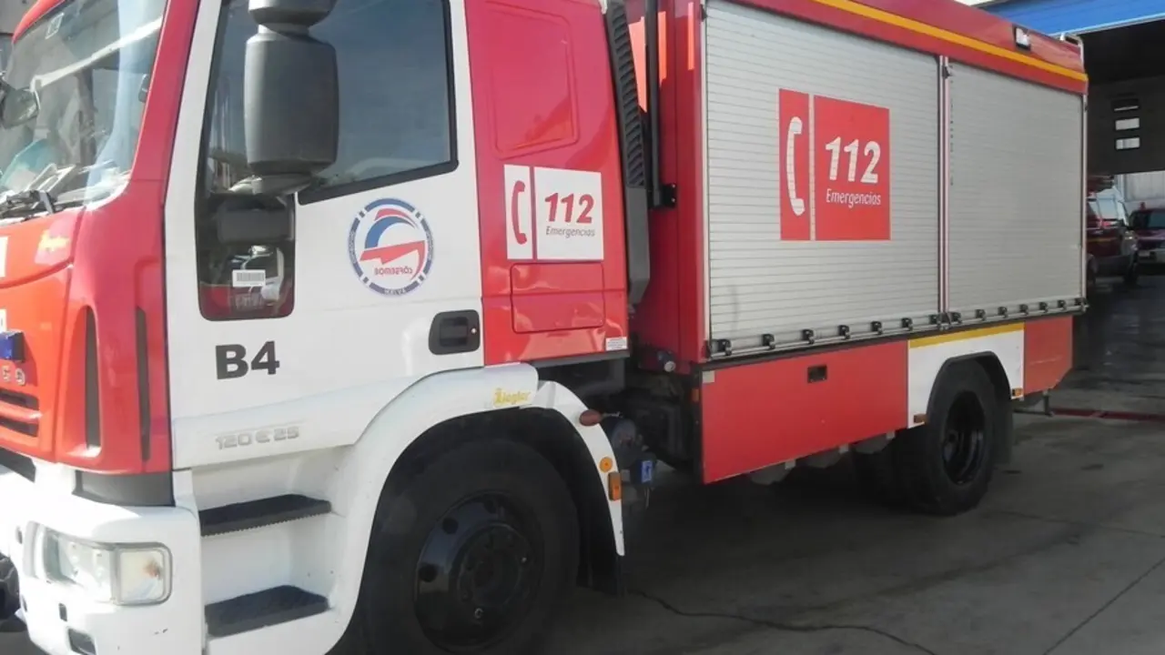 Archivo - Veh&iacute;culo del Consorcio Provincial de Bomberos.