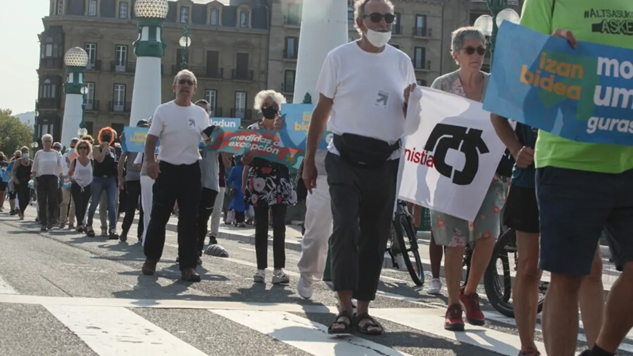 Manifestaci&oacute;n a favor del acercamiento de los presos de ETA el pasado 21 de agosto en San Sebasti&aacute;n