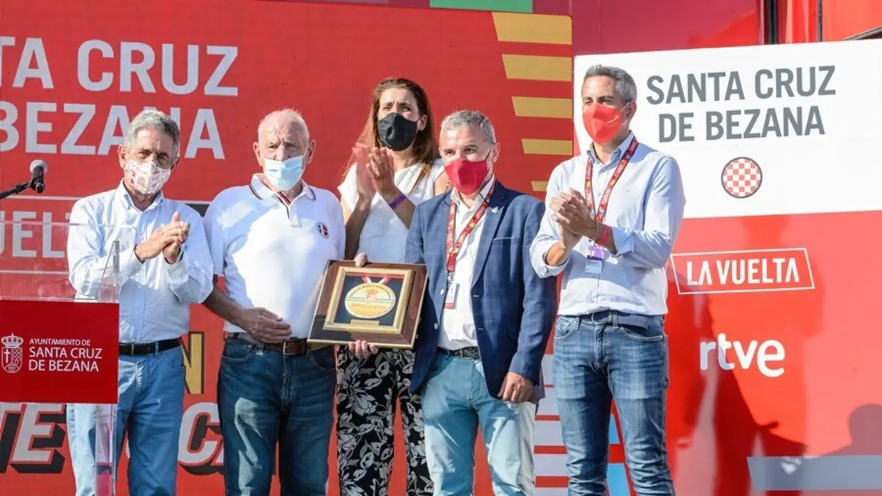 Homenaje a Ventura D&iacute;az