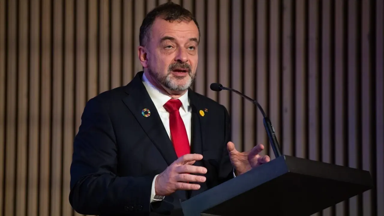 Archivo - El exconseller de Acci&oacute;n Exterior, Relaciones Institucionales y Transparencia de la Generalitat, Alfred Bosch, en Barcelona (Espa&ntilde;a), a 21 de febrero de 2020.