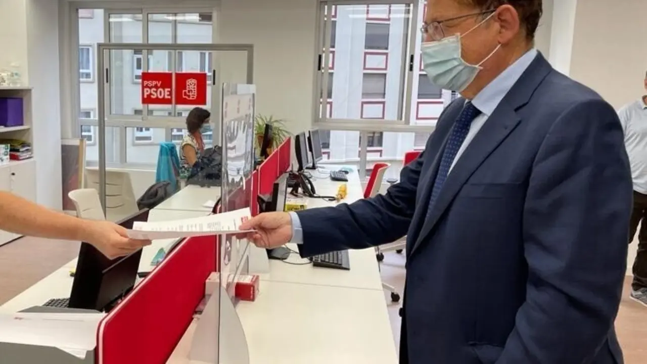 Puig en el momento de presentar su candidatura