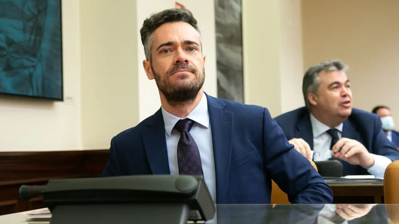Archivo - El portavoz adjunto del PSOE en el Congreso de los Diputados, Felipe Sicilia.