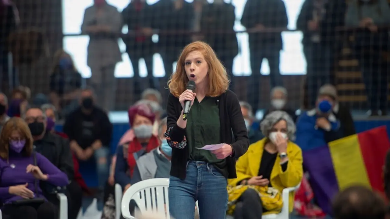 Archivo - Imagen de archivo de la secretaria de Organizaci&oacute;n de Podemos, Lilith Verstrynge, durante un acto del partido en el Polideportivo municipal Cerro Buenavista de Getafe,  a 27 de abril de 2021, en Madrid (Espa&ntilde;a). 