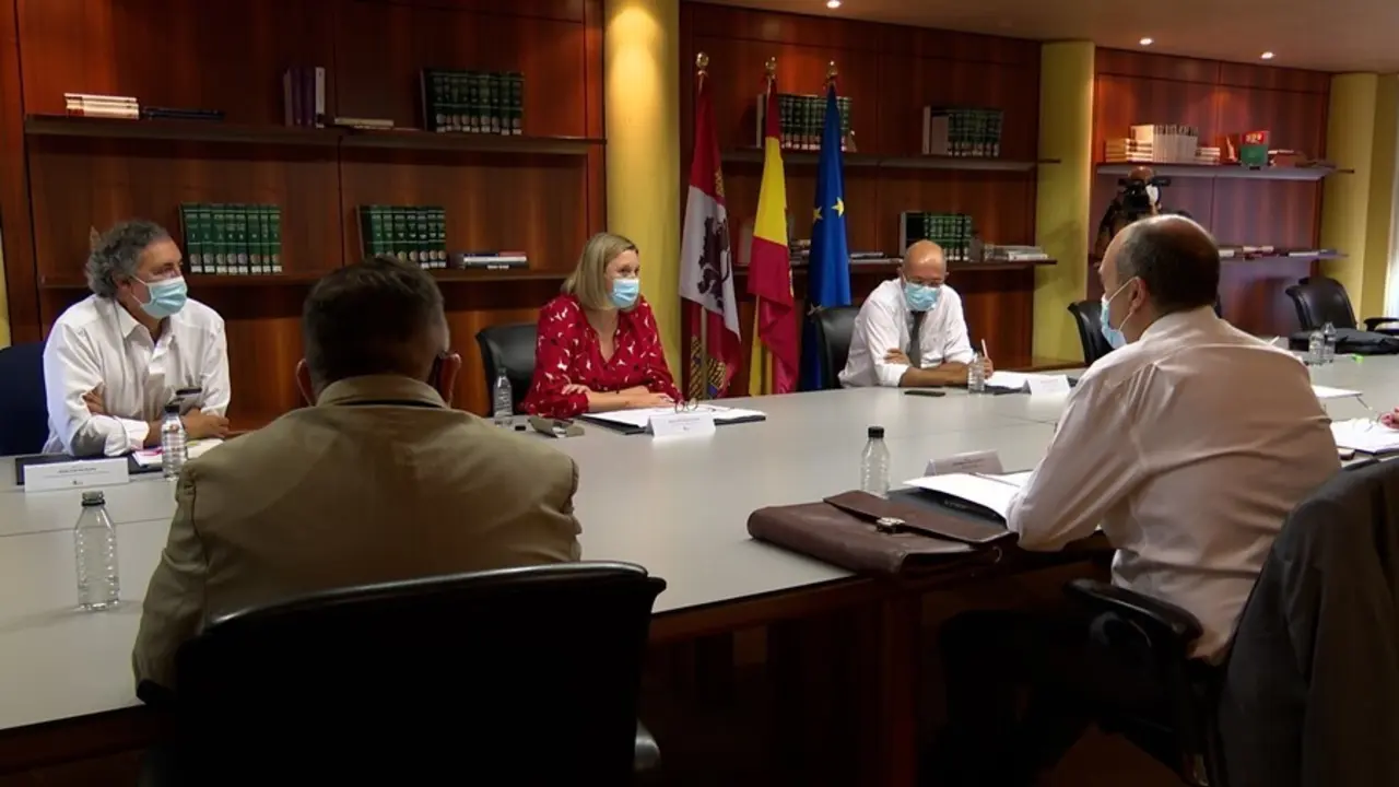 Reuni&oacute;n de la Comisi&oacute;n de Coordinaci&oacute;n de Refugiados Afganos.