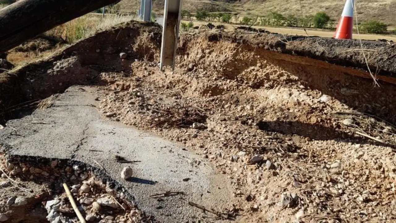 Destrozos en la GU-249
