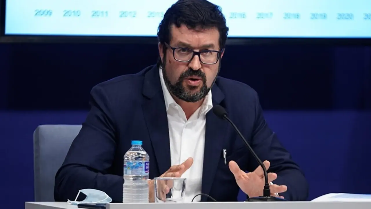 El secretario de Estado de Empleo y Econom&iacute;a Social, Joaqu&iacute;n P&eacute;rez Rey, durante la presentaci&oacute;n de los datos de paro registrado y afiliaci&oacute;n a la Seguridad Social del mes de julio de 2021, a 3 de agosto de 2021, en Madrid (Espa&ntilde;a). 