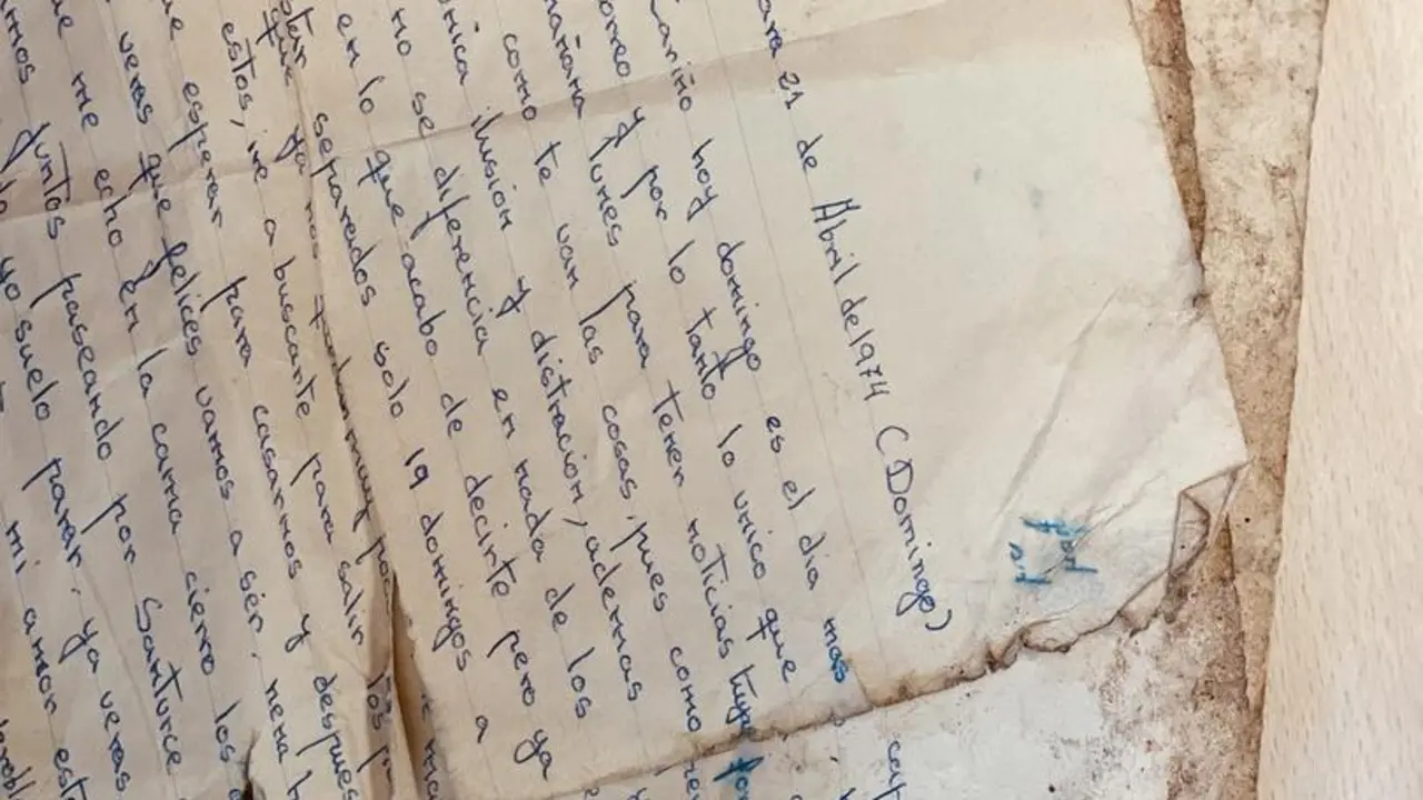 Hallan en el Complejo Ambiental Costa del Sol una carta fechada en 1974 y escrita por un soldado a su novia