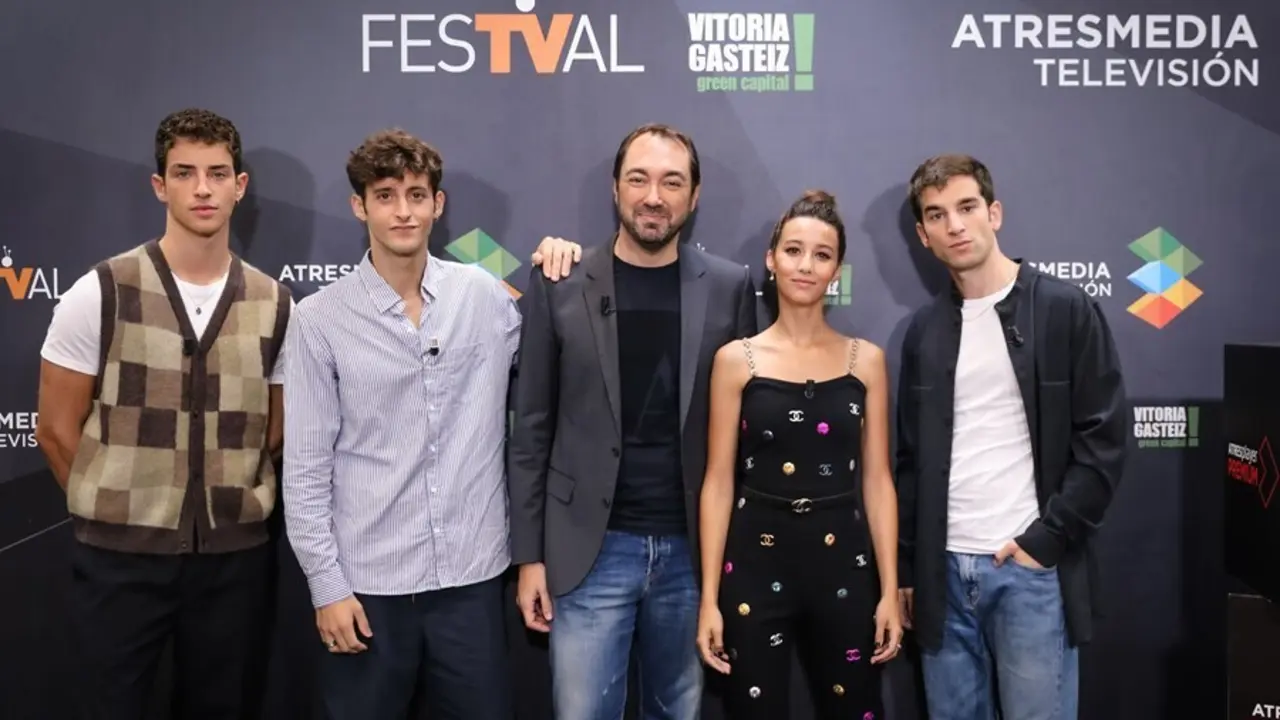Atresmedia TV presenta en el FesTVal de Vitoria 'La edad de la ira', su  nueva ficci&oacute;n juvenil