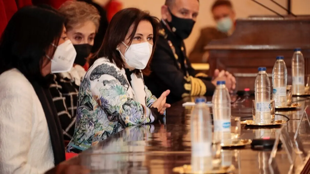Archivo - La ministra de Defensa, Margarita Robles.