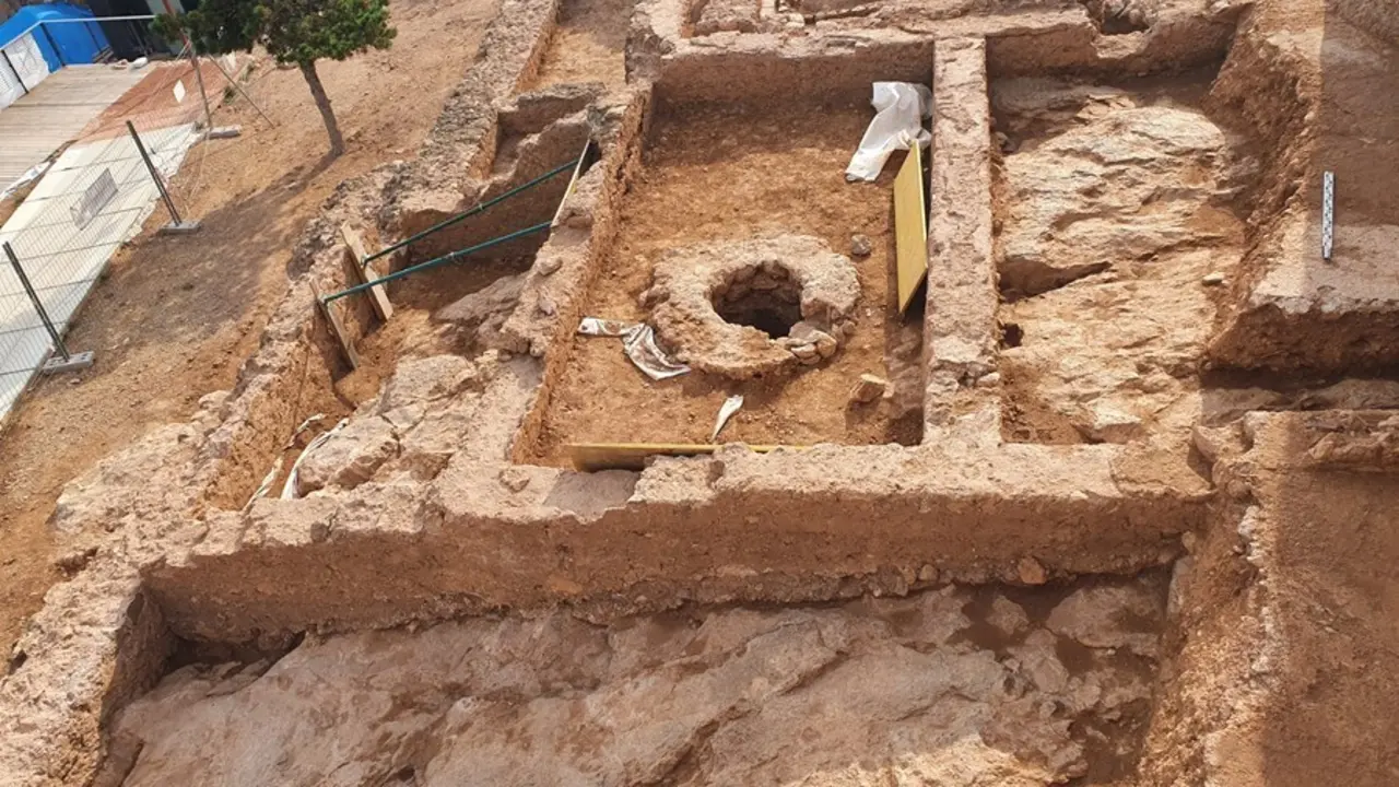 Descubren un patio andalus&iacute; en las investigaciones arqueol&oacute;gicas del Castillo de Onda