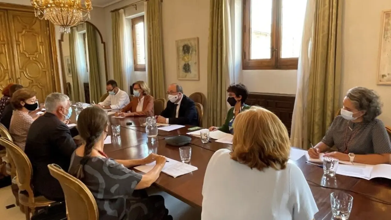 Reuni&oacute;n entre el Ministerio de Cultura y Deporte y la Mesa Sectorial del Arte Contempor&aacute;neo