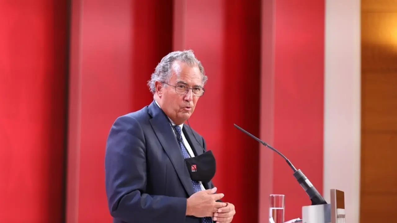 El consejero de Educaci&oacute;n, Ciencia y Universidades de la Comunidad de Madrid, Enrique Ossorio, interviene en una rueda de prensa en la sede del Gobierno regional, a 6 de septiembre de 2021, en Madrid (Espa&ntilde;a). 