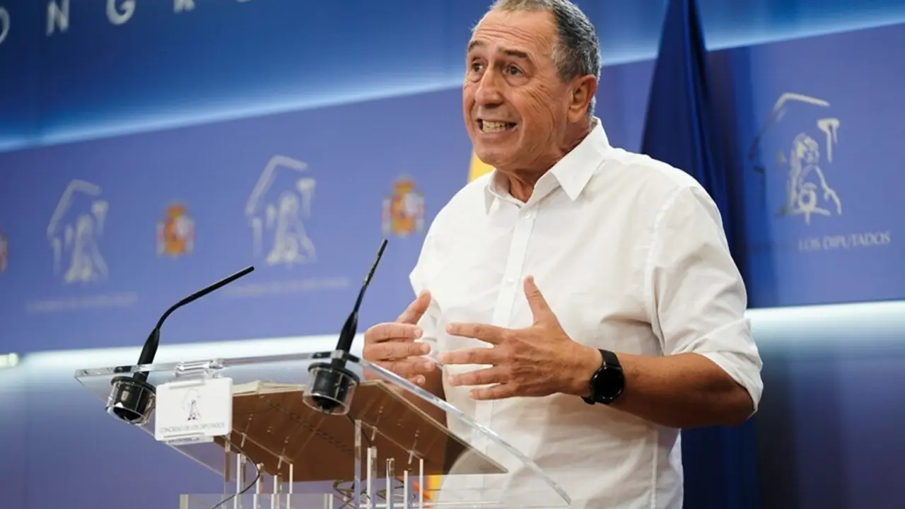 Archivo - El diputado de Comprom&iacute;s en el Congreso, Joan Baldov&iacute;, ofrece una rueda de prensa en el Congreso de los Diputados, a 27 de julio de 2021, en Madrid, (Espa&ntilde;a).