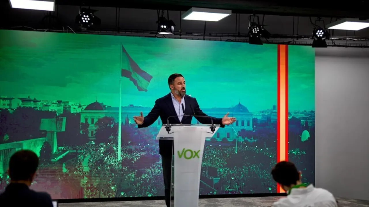 El presidente de Vox, Santiago Abascal, en una rueda de prensa