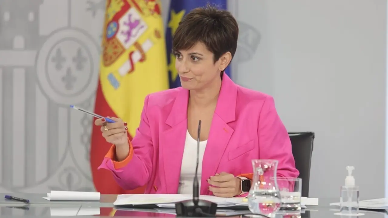 La ministra Portavoz, Isabel Rodr&iacute;guez, comparece tras la reuni&oacute;n del Consejo de Ministros