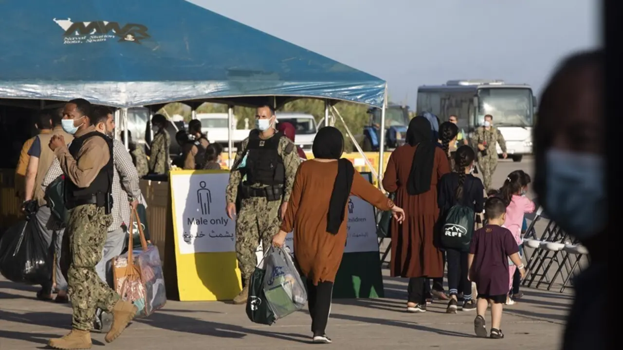 Dispositivo de atenci&oacute;n a los evacuados de procedentes de Afganist&aacute;n por parte de EEUU en el marco de la operaci&oacute;n ' Allies Refuge', en la Base Naval de Rota. A 31 de agosto de 2021, en Rota (C&aacute;diz, Andaluc&iacute;a, Espa&ntilde;a).