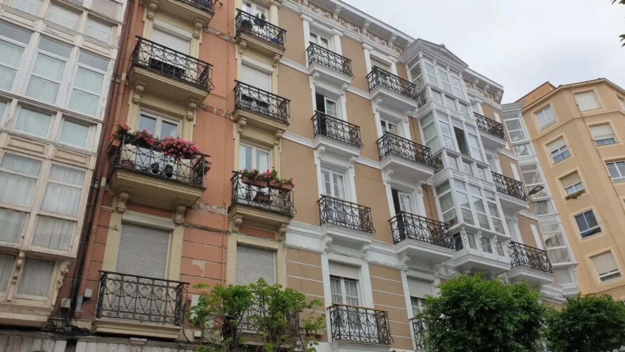 Archivo - Viviendas, pisos en Santander