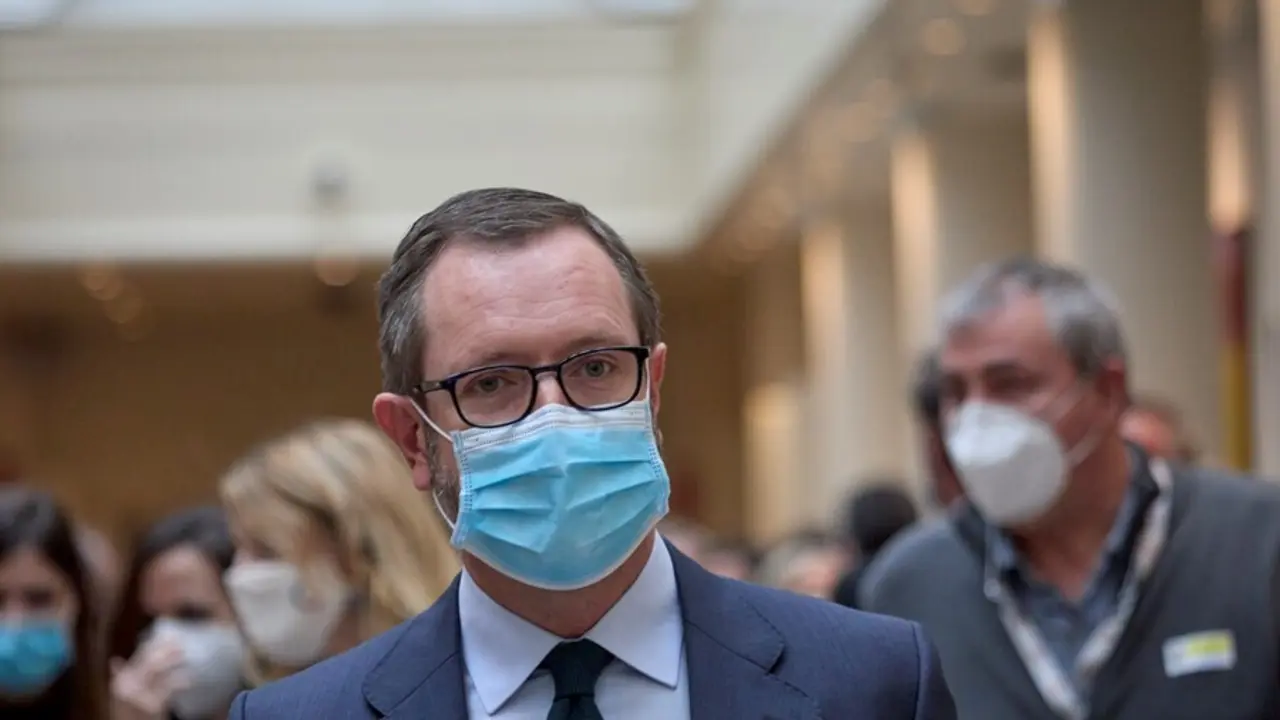 Archivo - El portavoz del Grupo Popular en el Senado, Javier Maroto, se dirige a una sesi&oacute;n de control al Gobierno en la C&aacute;mara Alta, a 13 de abril de 2021, en Madrid (Espa&ntilde;a).
