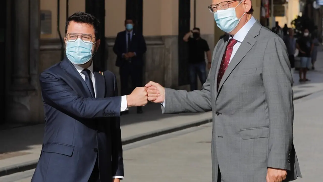 El president Ximo Puig recibe a Pere Aragon&eacute;s