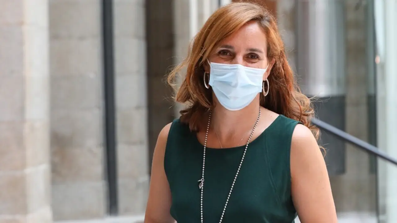 La portavoz de M&aacute;s Madrid en la Asamblea, M&oacute;nica Garc&iacute;a, en la sede del Gobierno regional.