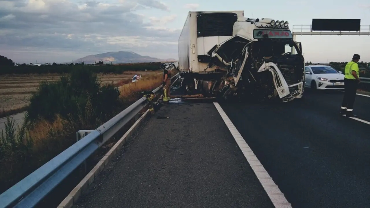 ACCIDENTE DE TR&Aacute;FICO