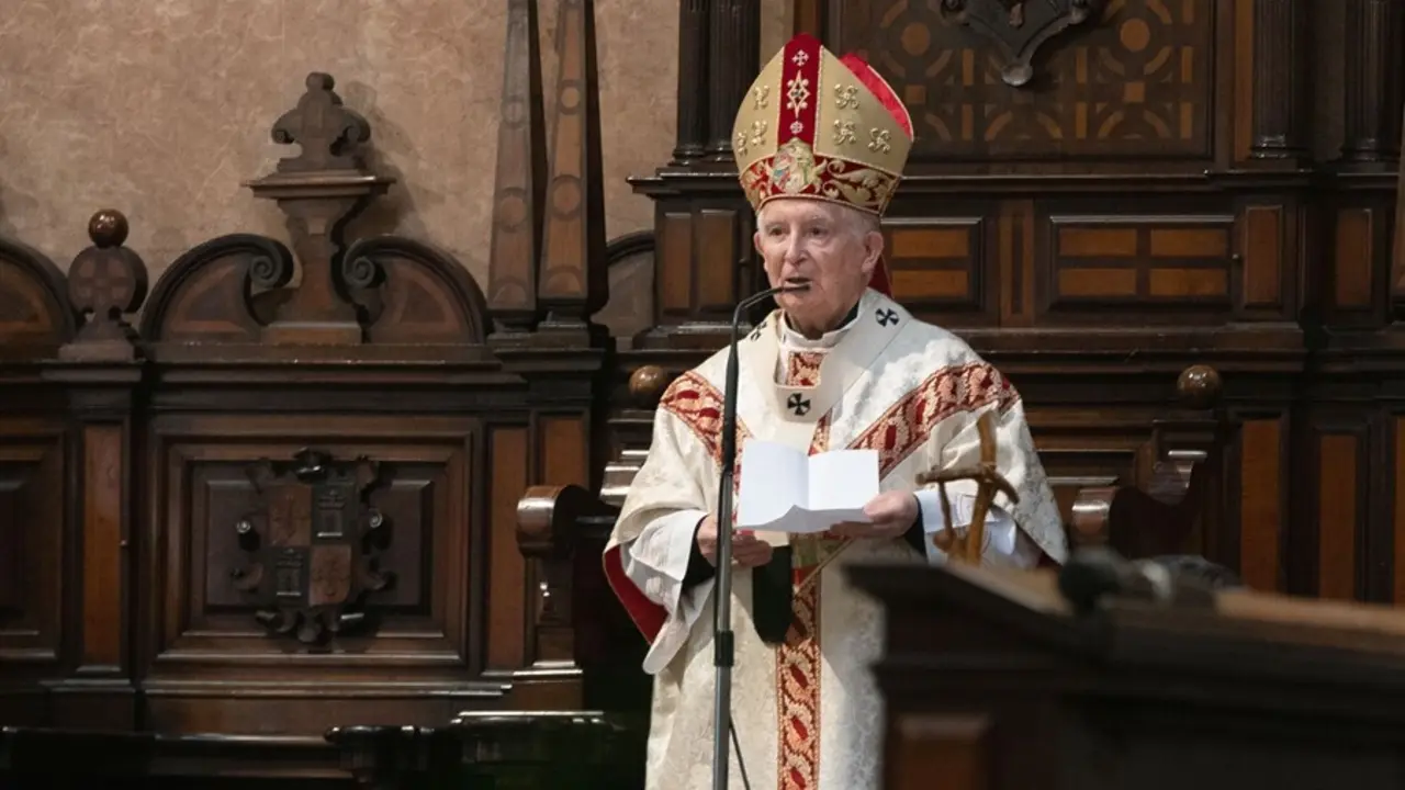 Archivo - El cardenal arzobispo de Valencia, Antonio Ca&ntilde;izares, en una imagen de archivo. 
