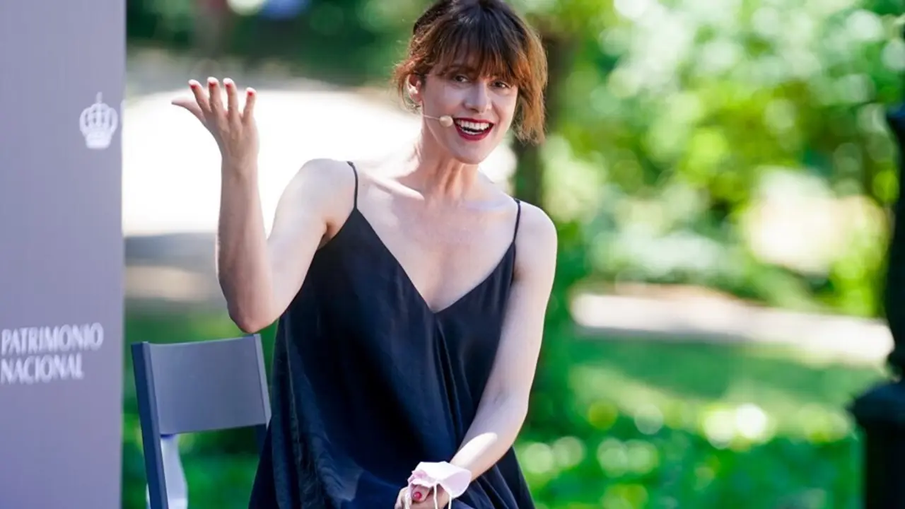 Archivo - La cantante donostiarra de fados Mar&iacute;a Berasarte interviene durante la presentaci&oacute;n de Jazz Palacio Real 2021, a 24 de junio de 2021, en Madrid (Espa&ntilde;a). 