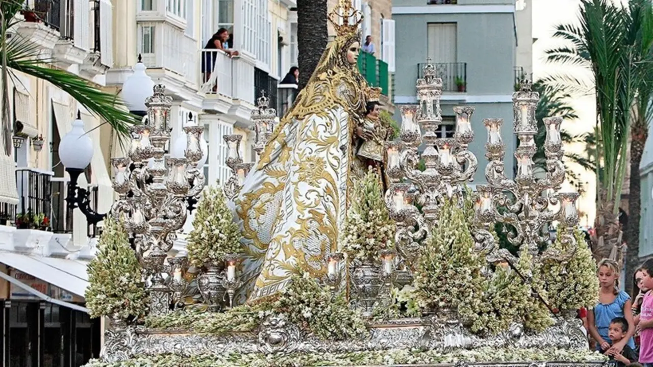 Archivo - Virgen del Rosario, patrona de C&aacute;diz