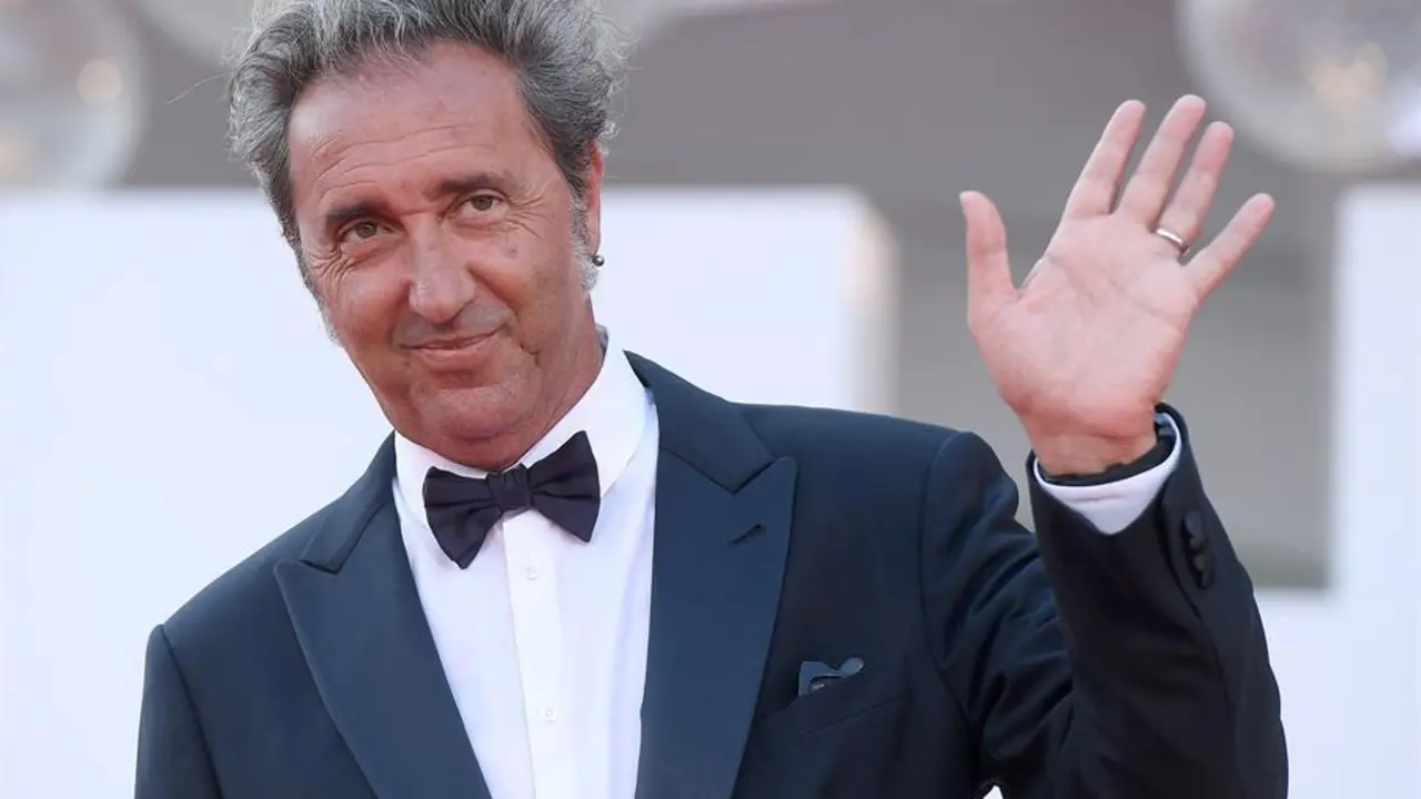 El cineasta italiano Paolo Sorrentino llega a la ceremonia de entrega de premios de la 78&ordf; edici&oacute;n del Festival Internacional de Cine de Venecia, en Venecia, Italia, el 11 de septiembre de 2021. La 78&ordf; edici&oacute;n del festival se celebra del 1 al 11 de septiembre de 2021. (Cine, Italia, Niza, Venecia) EFE/EPA/ETTORE FERRARI
